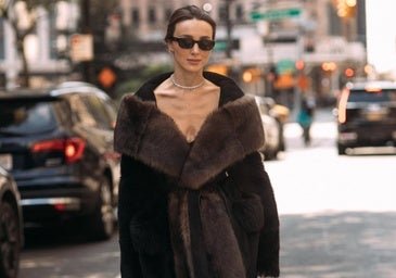 Toda mujer elegante necesita un abrigo de pelo corto o largo: los favoritos de nueva colección