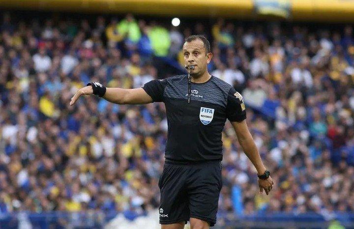 Darío Herrera es el árbitro de Boca vs. Racing.
