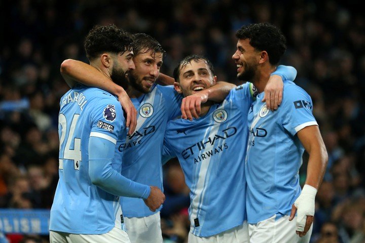 Manchester City viene de golear al Sunderland.