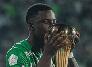 Deshumilde, ambicioso, arrogante y provocador, así se define el delantero por el que negocia Boca