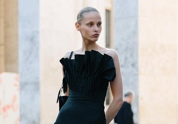 Las invitadas más elegantes encontrarán los mejores diseños en Mango