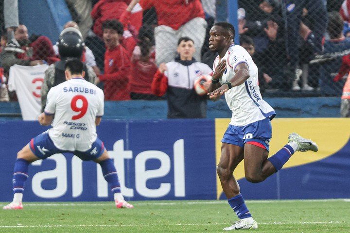 El punta le dio el título a Nacional (EFE).