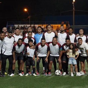 El superclásico en Colombia: dos ex Boca con Juanfer Quintero en un partido&nbsp;a&nbsp;beneficio