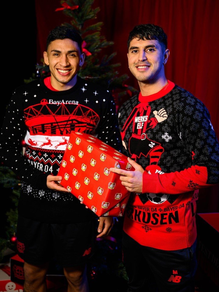 Las fotos navideñas de los argentinos del Bayer Leverkusen (Prensa Bayer 04).