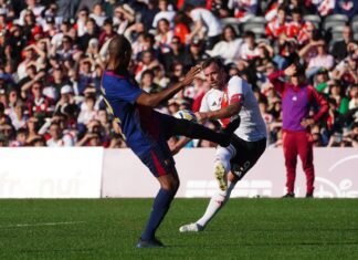 El fotón de un ex goleador de River con Haaland: «Decile que venga un añito a jugar a Núñez…»