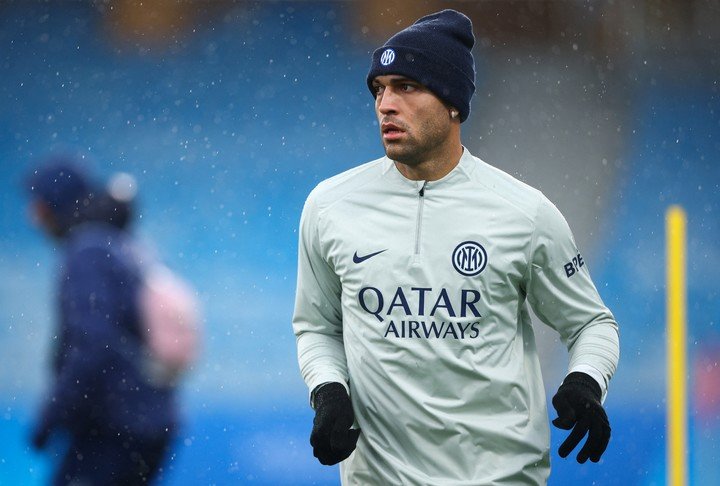 Lautaro va por el pase a la final (REUTERS/Guglielmo Mangiapane).