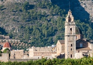 La Comunidad Valenciana tiene un pueblo mágico en la montaña, abierto al mar y con un monasterio del siglo XIII