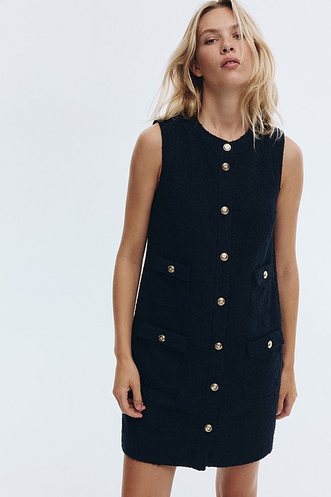 Vestido negro de H&M (59,99 euros)