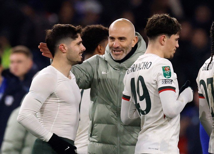 Maresca y Garnacho después del partido (Reuters).
