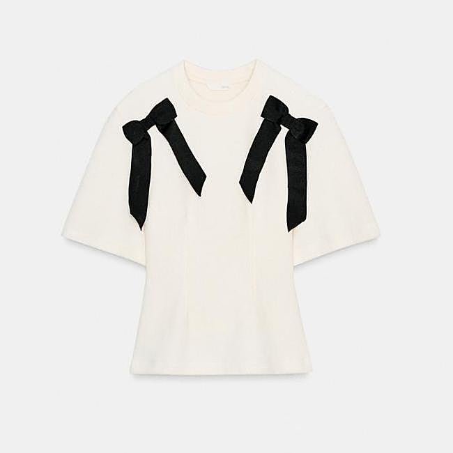 Camisa con lazos de Zara (22,99 euros)