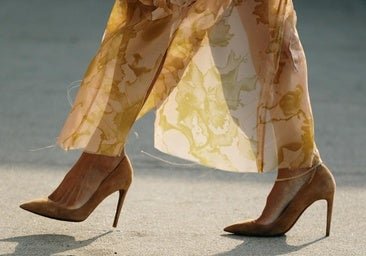 Están por todas partes: por qué las francesas y las neoyorkinas sólo llevan tacones de empeine alto