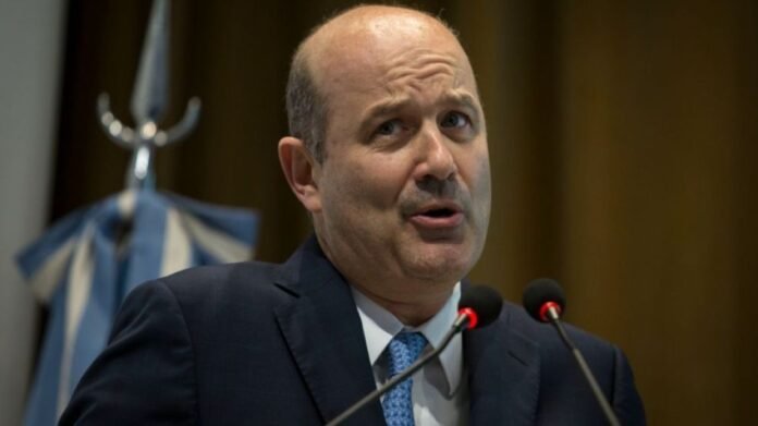 Federico Sturzenegger comparó a viñateros de Mendoza con Claudio 'Chiqui' Tapia: