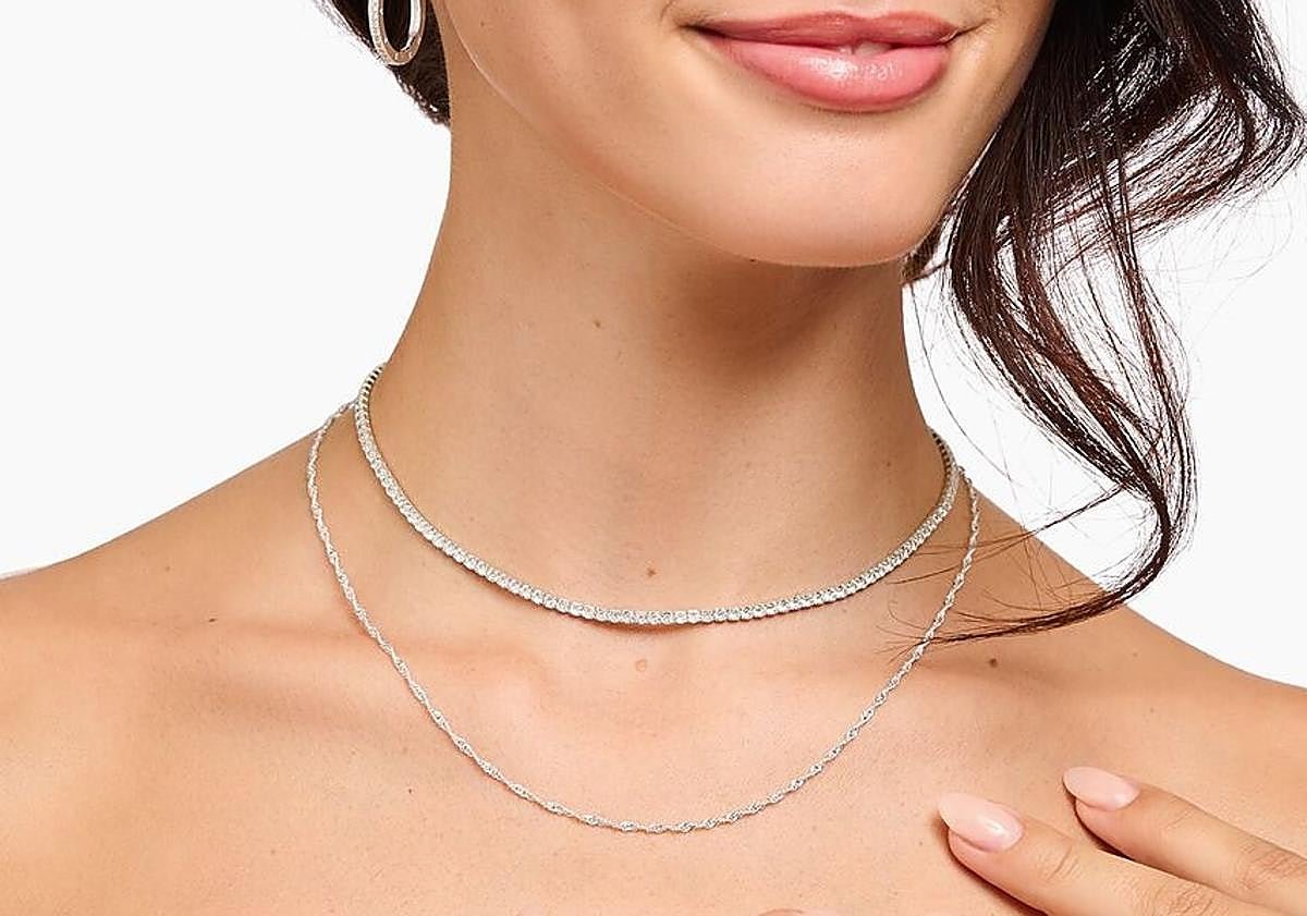 Imagen principal - Joyas doradas o plateadas: cómo saber qué cuál me queda mejor