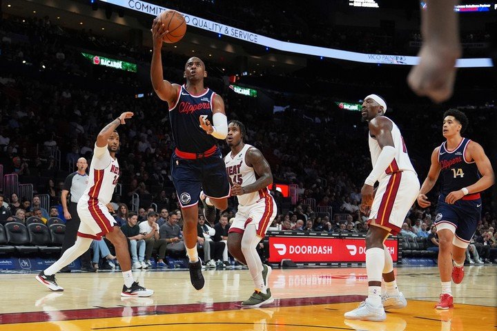 Chris Paul en los Clippers. (Foto: AP)