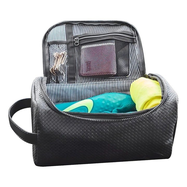 Interior con divisores y cuero sintético que protege el calzado y lo mantiene organizado.* (Fuente: Mercado Libre).