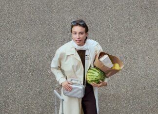 Los trucos de estilo de las pijas para aparentar más dinero: ropa y accesorios que te hacen parecer millonaria