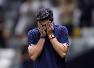 Palmeiras no suelta a su técnico más ganador: Abel Ferreira sigue hasta 2027