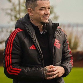 Tras salvarse del descenso, Andrés D'Alessandro se fue de Inter de Porto Alegre