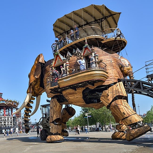 El famoso elefante de las Máquinas de la Isla de Nantes.