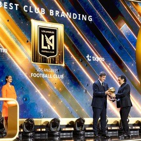 El premio a LAFC en los Globe Soccer Awards con dedicatoria especial para la afición
