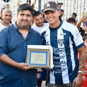 Zeballos, profeta en su tierra: homenaje, la Libertadores y “sueño jugar un Mundial”