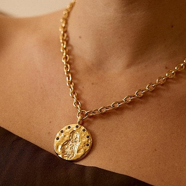 Medalla de la Virgen de la Alegría de Dosprimeras.