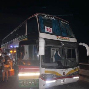 Chocaron tres micros de Estudiantes que se dirigían a la final del Torneo Clausura