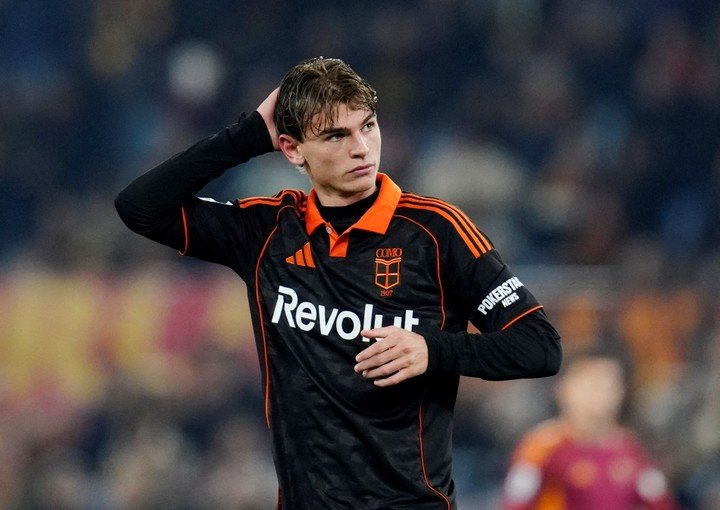 Nico Paz en el Como: (foto: REUTERS)