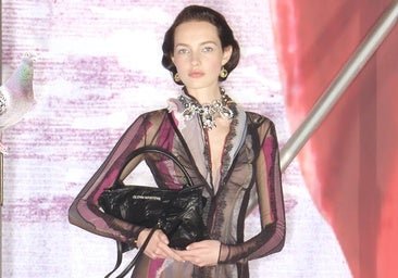 H&M lanza nueva colección con Glenn Martens: «Toda esta creatividad que antes sólo vivía en precios altos, ahora podrá estar al alcance de todos»