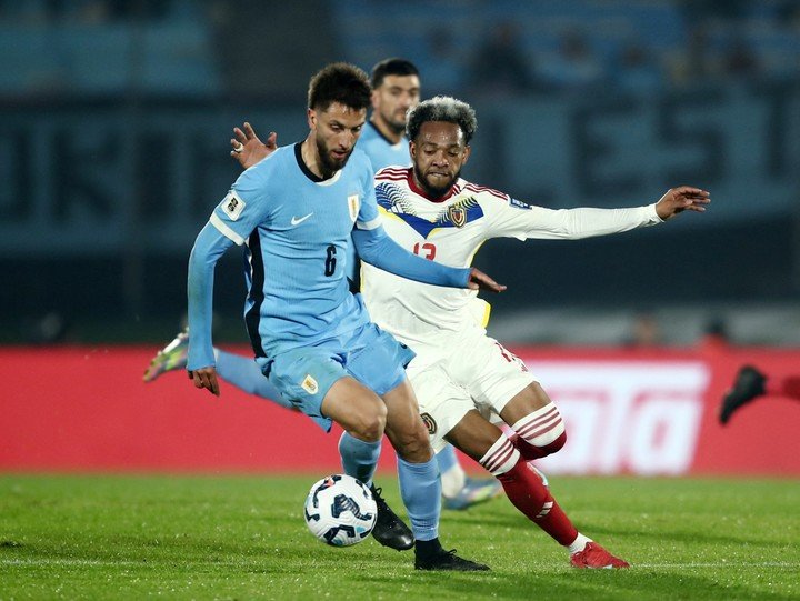 Bentancur con la selección de Uruguay. 