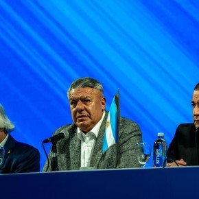 Nuevo operativo contra la AFA: allanaron un hangar en San Fernando por los sospechosos vuelos en helicóptero