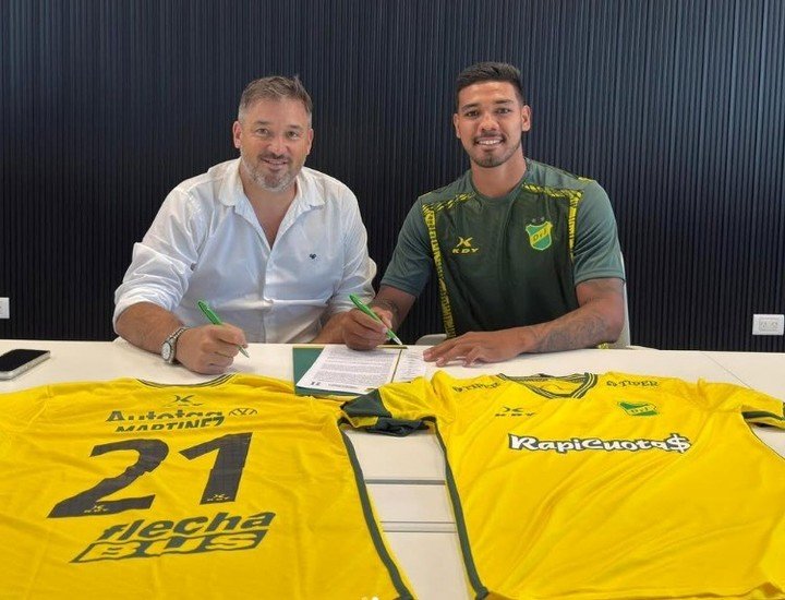 David Martinez llega en condición de préstamo.(foto: @defensayjusticiaoficial)