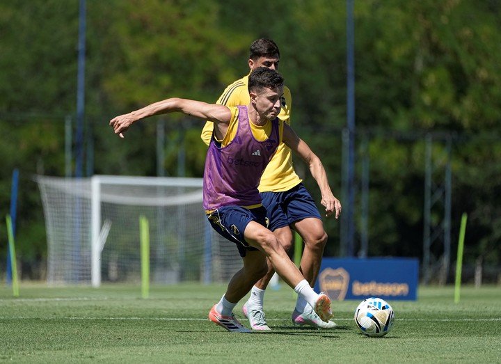 Ander Herrera arrancó con todo el 2026. De hecho, Ubeda ya lo puso de titular en el primer equipo del año (Prensa Boca).