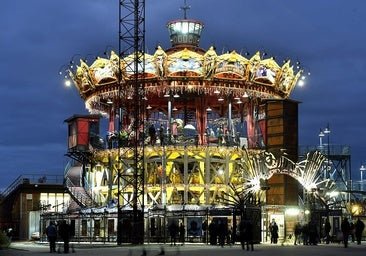 Por qué esta ciudad francesa es perfecta para ir con niños: el arte como juego, un castillo de cuento y su famoso elefante gigante