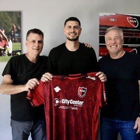 Gabriel Arias: "Hay que vivir y trabajar para Newell's", por qué eligió ese destino y más