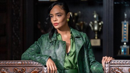 Thesa Thompson En El Y Ella