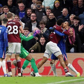 Video: la tangana en el cierre del Chelsea de Enzo vs. West Ham