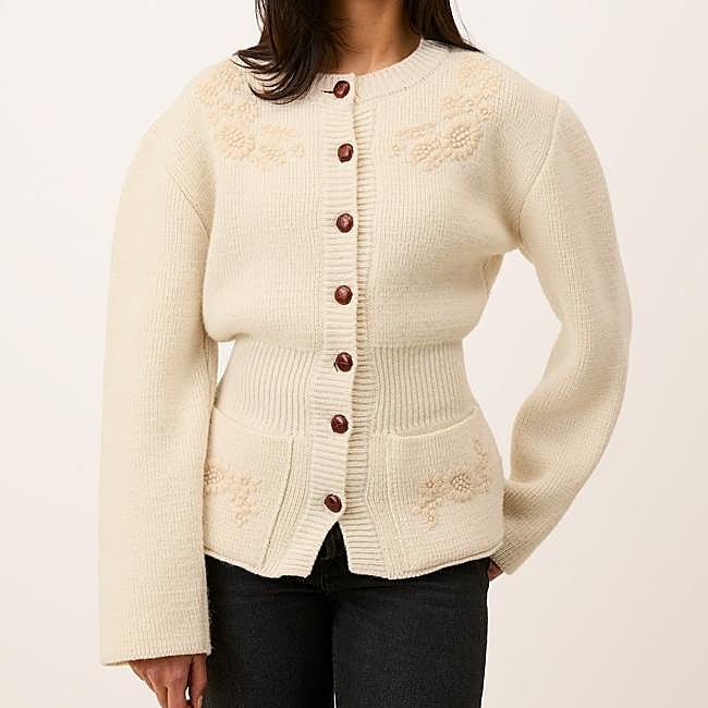 Cárdigan claro de lana de Rouje, 295 euros.