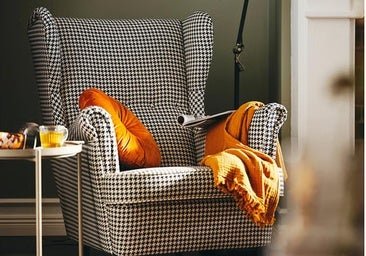 IKEA arrasa con la edición especial de su sillón orejero más icónico: estilo retro y el tapizado tendencia que amará tu abuela