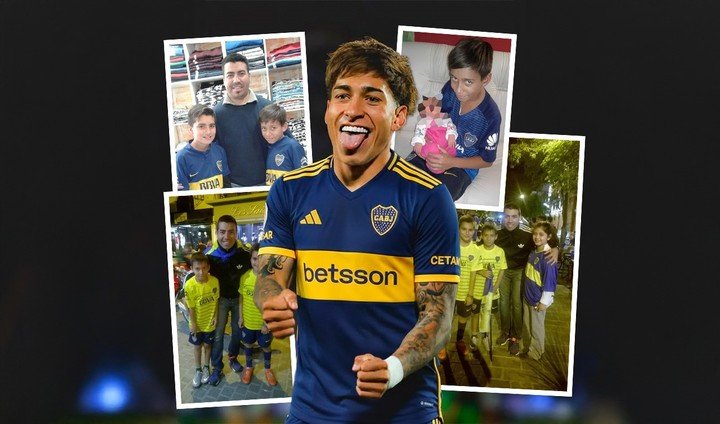 Maher Carrizo y su album de fotos con la azul y oro.