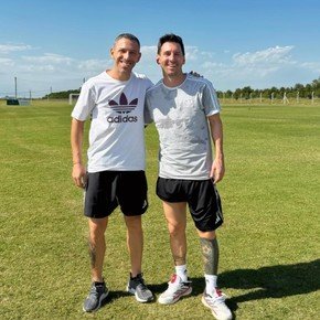 El reencuentro de Lionel Messi con Maxi Rodríguez en Rosario