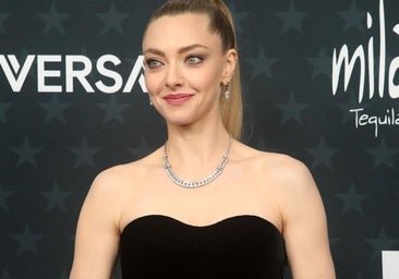 De Ariana Grande a Amanda Seyfried: los looks de la primera alfombra roja del año