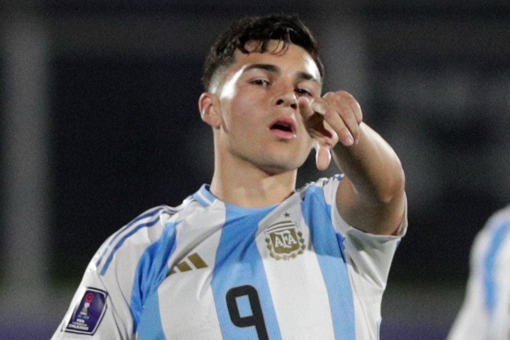 Con su actuación en el último Mundial Sub 20, Sarco se metió entre los goleadores históricos de la Selección. (EFE/ Adriana Thomasa)