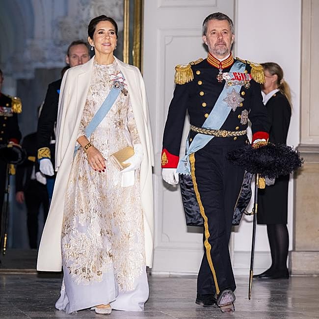 La reina Mary y el rey Federico en la última recepción de Año Nuevo en Dinamarca.