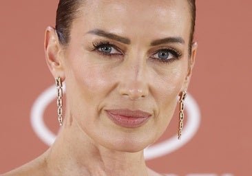 Nieves Álvarez se viste de novia meses antes de su boda: el espectacular look que ha llevado en la Semana de la Moda de París