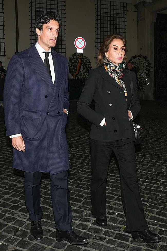 Rafael Medina y Naty Abascal.