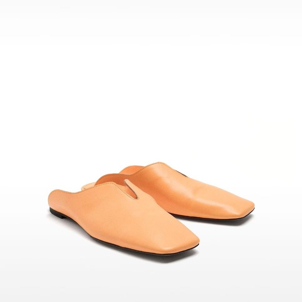 Mules de piel destalonados de Parfois 