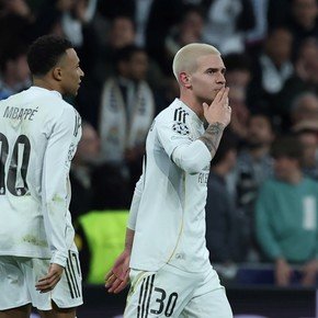 Video: el primer gol de Mastantuono en la Champions, a un mes de Messi