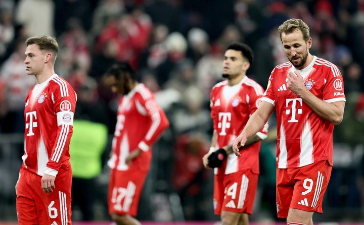 Las caras largas en el Bayern Munich. (Foto: EFE)