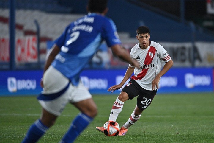 Tomás Galván, en su reestreno en River en el amistoso ante Millonarios en Montevideo (Prensa River).